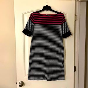 Karen Scott pink, black and white dress